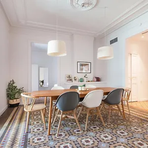  Apartment 6 En Modernista En El Corazon De