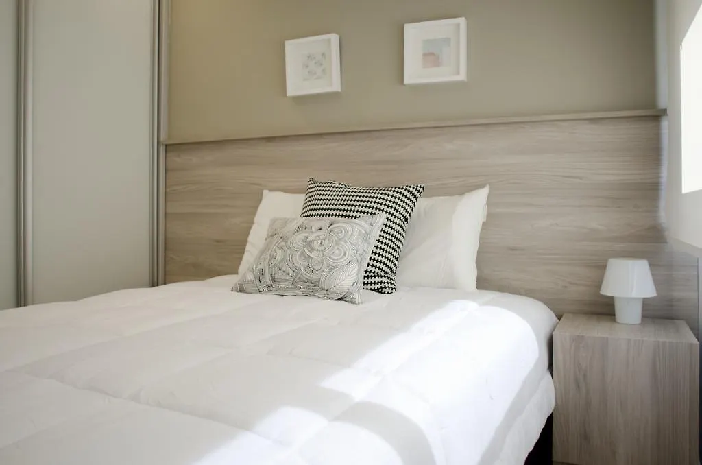Casas Apartamentos Gracia Barcelona